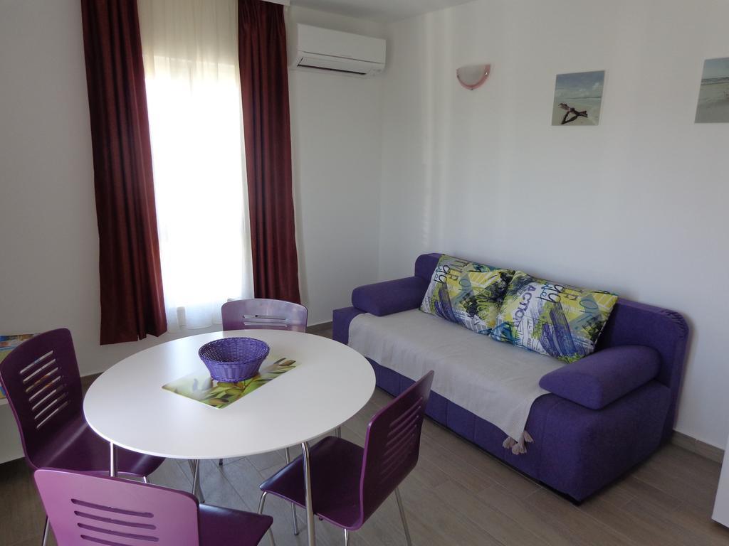 Villa Palas Apartments Rogoznica  Room photo