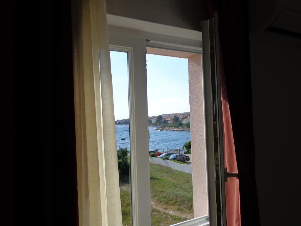 Villa Palas Apartments Rogoznica  Room photo