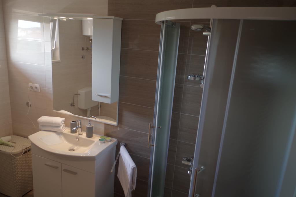 Villa Palas Apartments Rogoznica  Room photo